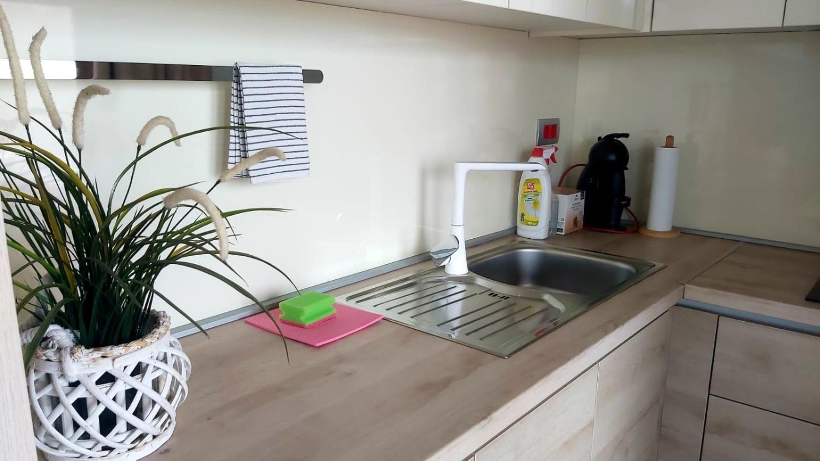 Mobile Home Apartment Camp Кленовица Экстерьер фото